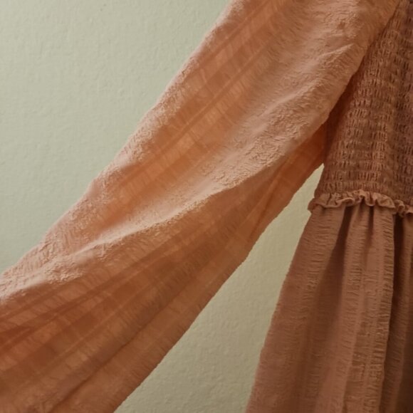 Forever 21 blush Milkmaid smock boho Babydoll Puff Long Sleeve Boho dress 1X - Picture 5 of 8